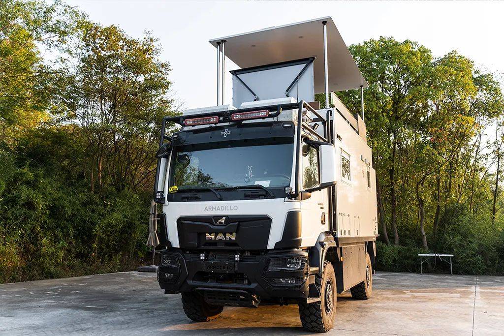 26北京房车展:360度观景阳台,诠释完美车家一体生活,阿莫迪罗挑战者f