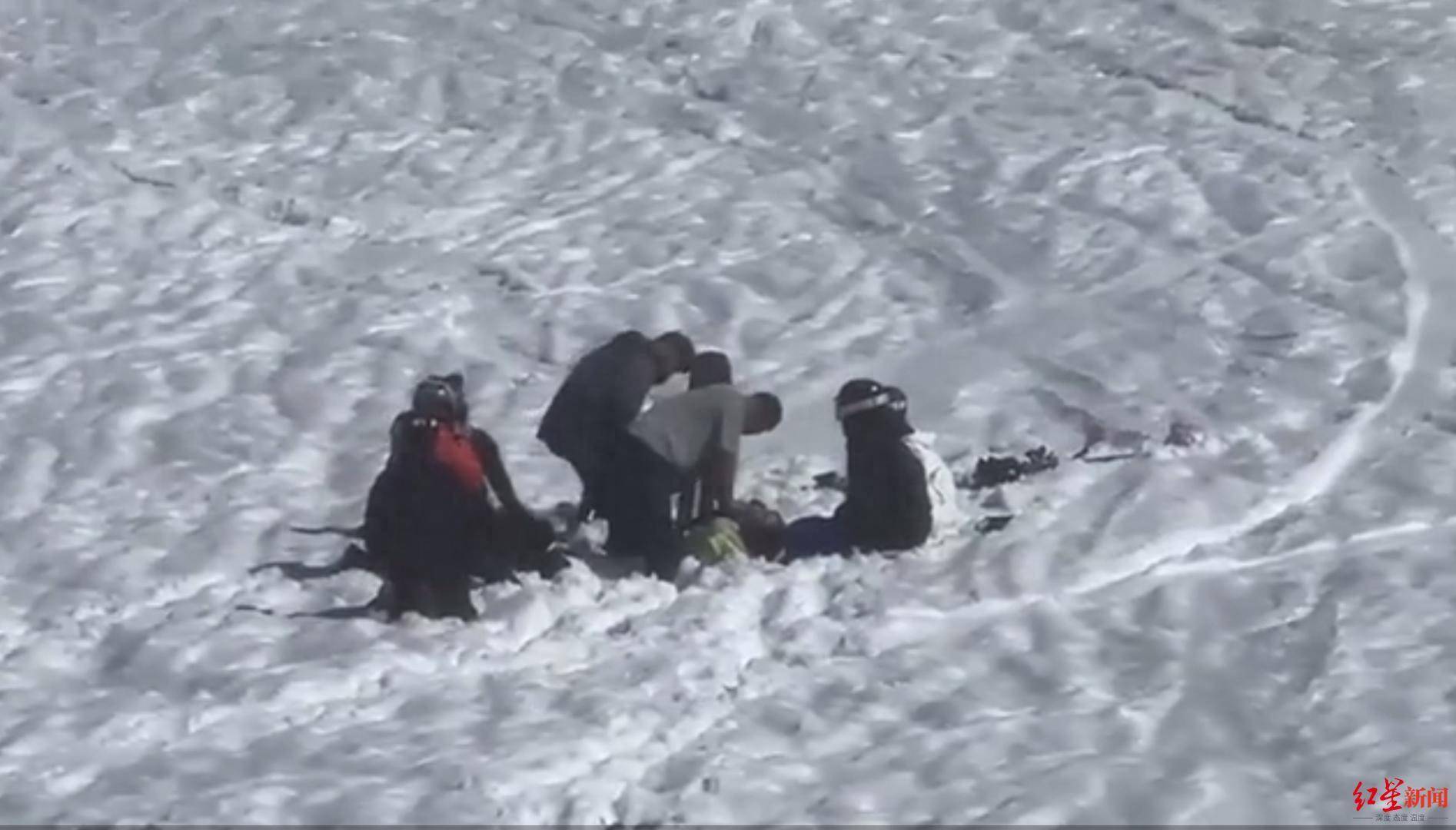 新疆可可托海滑雪场一男子滑至野雪区受伤身亡，当地上月曾发公告严禁滑野雪_富蕴县_救援_区域