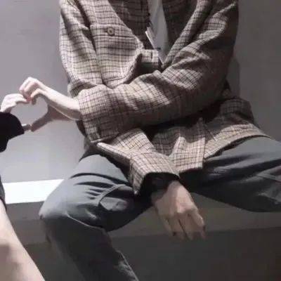 情侣头像丨因为爱情