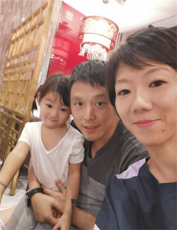 牛剑锋,那个实力大于名气的乒坛名将,嫁男陪练活成人生赢家