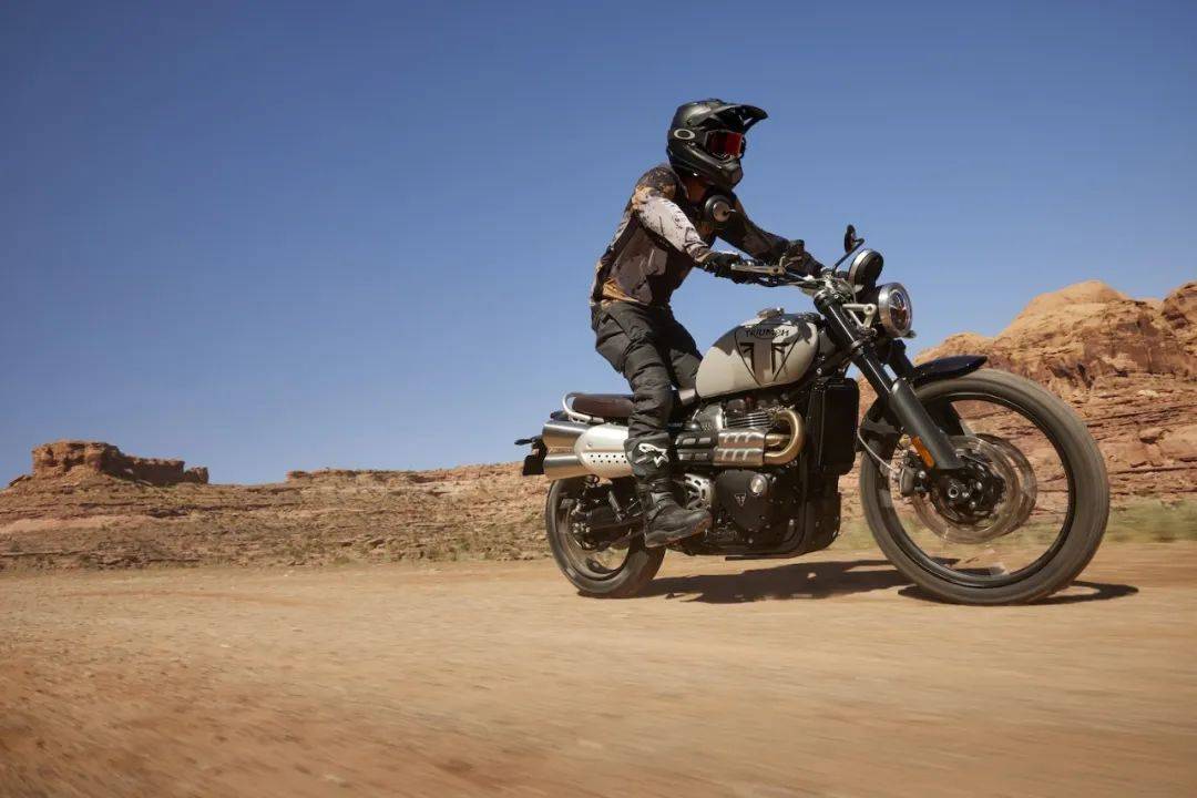 凯旋发布全新 scrambler 1200 x