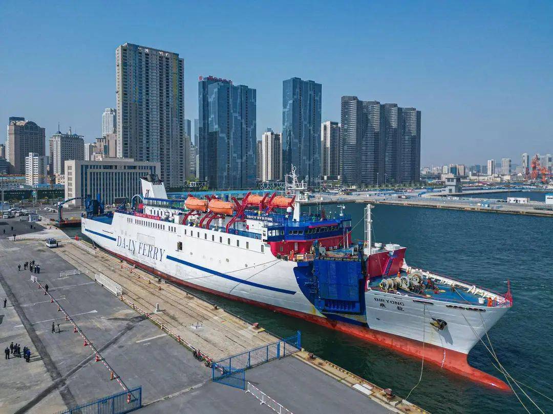   时隔四年，“大连-仁川”中韩国际客轮航线正式复航。 
