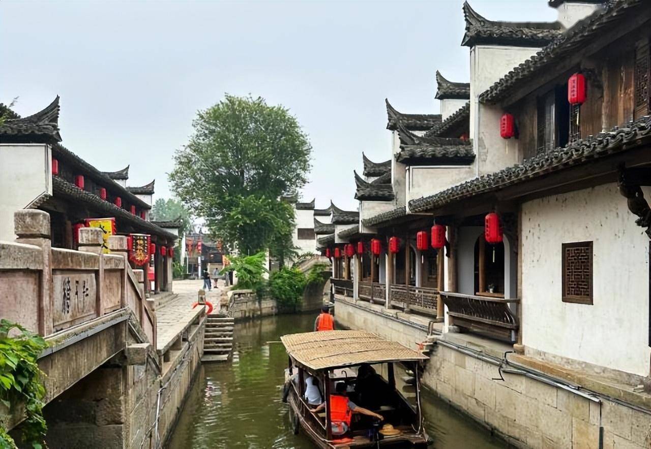 "梦里水乡,古韵犁桥".