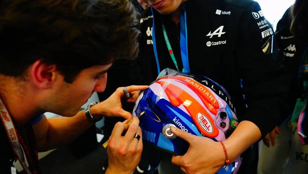 f1雷诺车队车手奥康采访速记