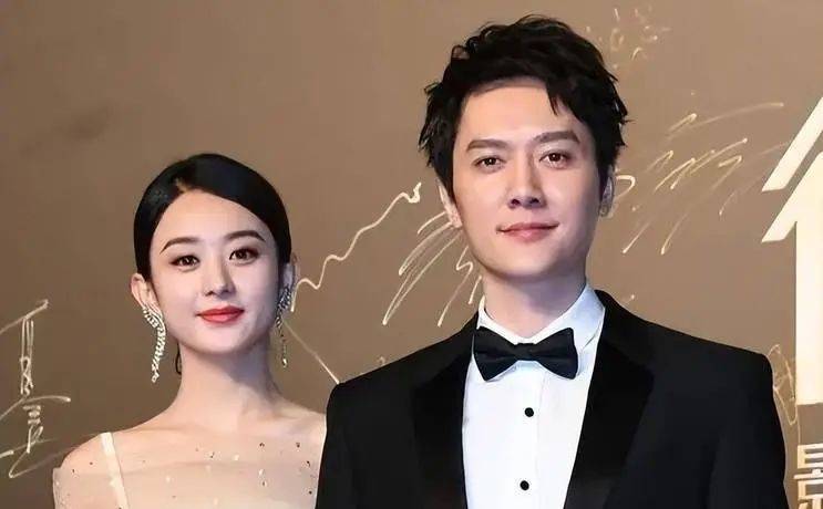 对赵丽颖余情未了!冯绍峰谈儿子激动父爱满满,两人多次同框带娃