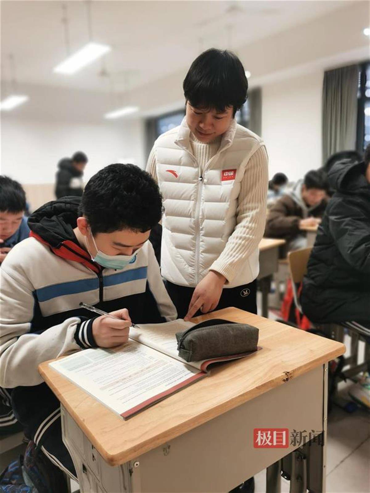 看一眼就会爱上,武钢三中"钢铁是这样炼成的"