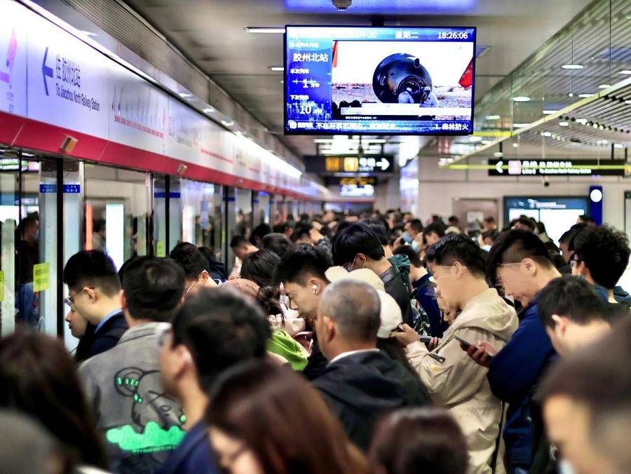 235万！青岛地铁客流和公共交通分担率创历史新高