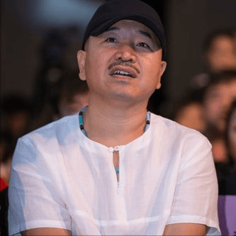 同父不同命!王小利次子喜迎大婚,大儿子却直播宣布断绝父子关系