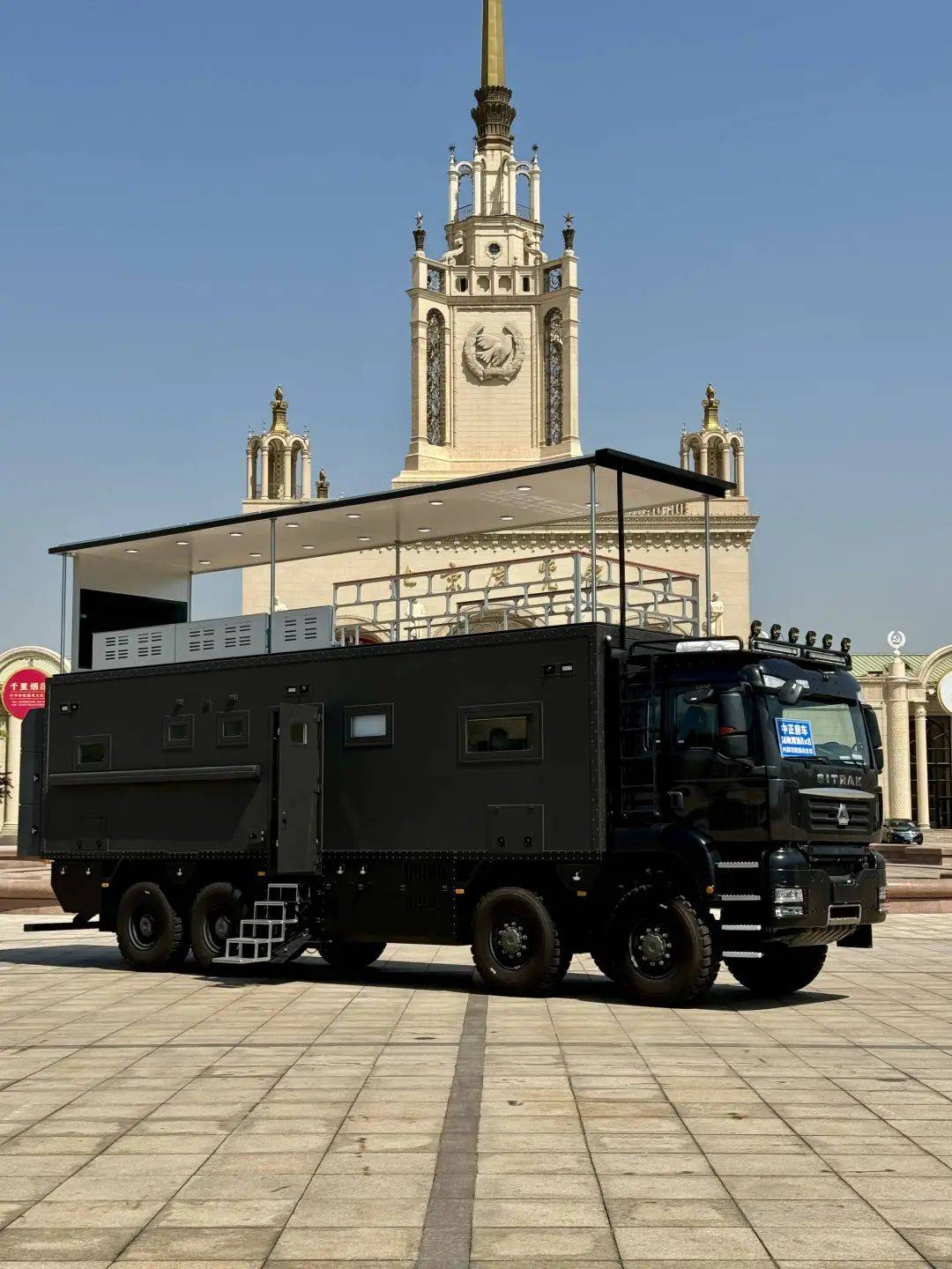 这还能叫房车?分明是会移动的行宫好吧!