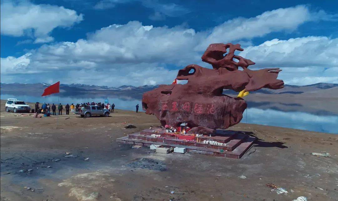 格尔木"五一"假期接待游客6.12万人次