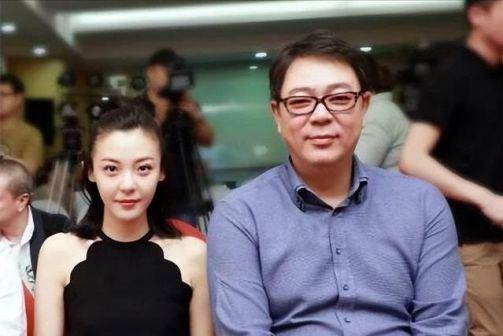 曝高亚麟家暴出轨!出轨对象是关晓彤同班同学,张一山评论区沦陷