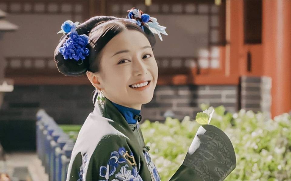 姐弟恋女星现状:有人疑去父留子,有人仍力捧男友_李溪芮_男方_恋情