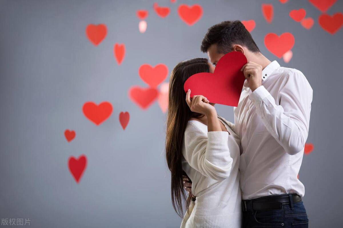 两性相处,男人会告诉你这三个隐私,说明他对你动了真心