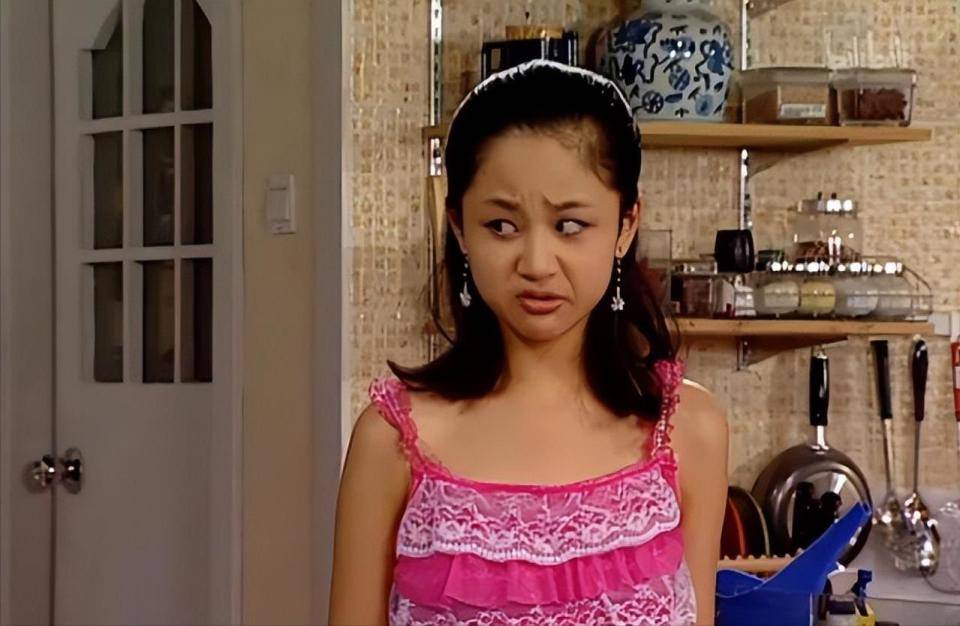 家有儿女》20年:爸妈频陷争议,儿子们淡出,只有女儿杨紫成顶流_宋丹丹