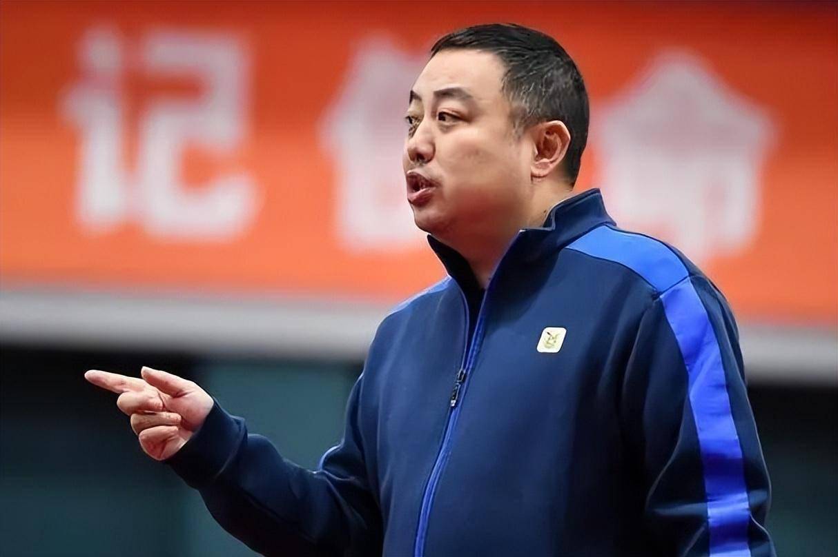 樊振东爆冷淘汰又收坏消息!教练组做紧急决定,巴黎奥运有变