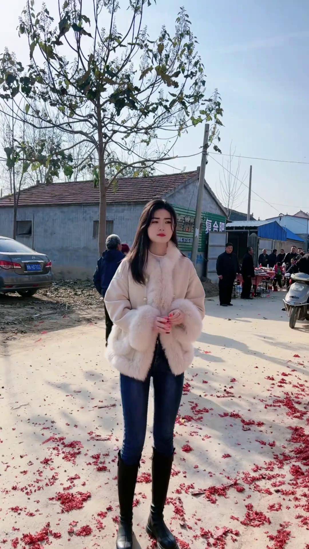 小曲一配多喜庆,就问嫩急不农村生活 农村酒席 河南女孩