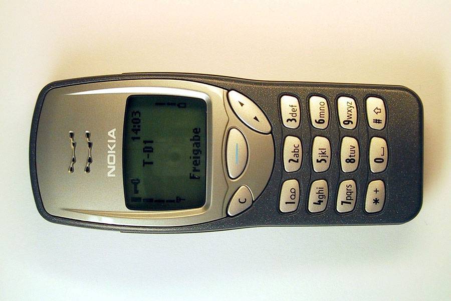 2024 年了，诺基亚却重新发布了一款 1999 年的手机