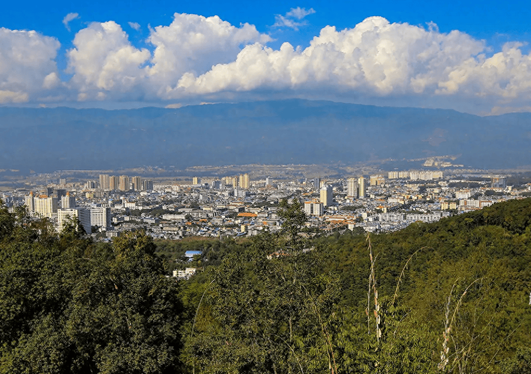 文学丨芒市之行