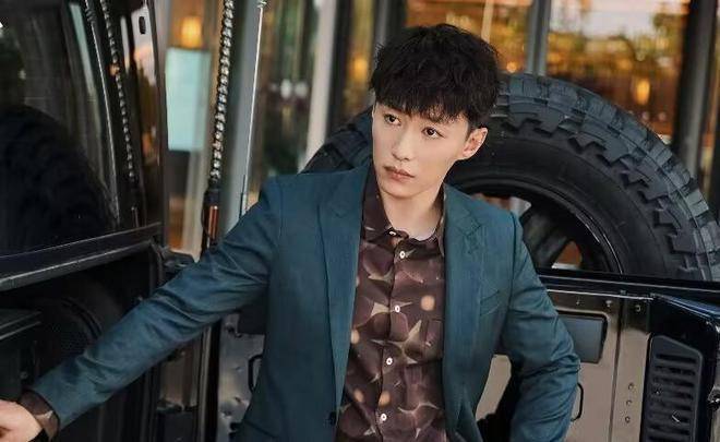 《和这样的我恋爱》看懂童伊雯勾引叶晗,才知她对潇潇算计有多狠