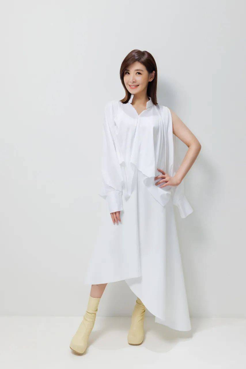 中国十大冻龄美女,第一名70岁了,还宛若少女_赵雅芝_陈法蓉_许晴