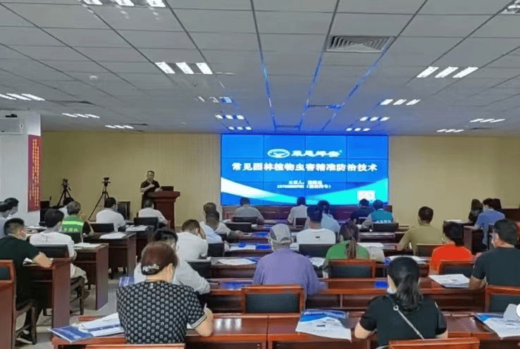 【人才工作】择一事忠一生,为圆心中园林梦——记河南省莱恩月季繁育