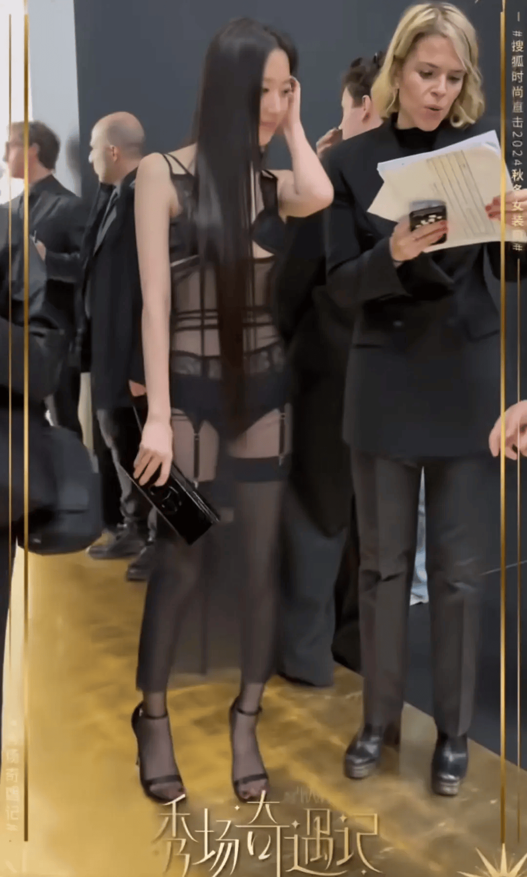 梳"新娘发型"的张天爱大秀性感,吴京的话得到了印证_网友_因为_文佳