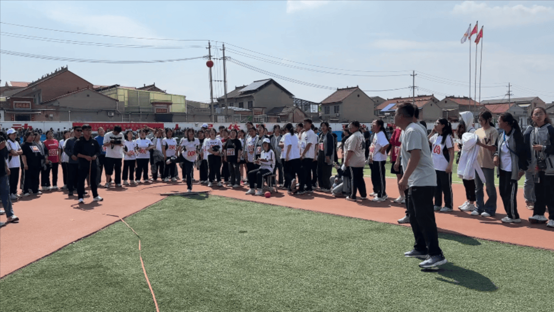 曲沃中学举办2024年田径运动会