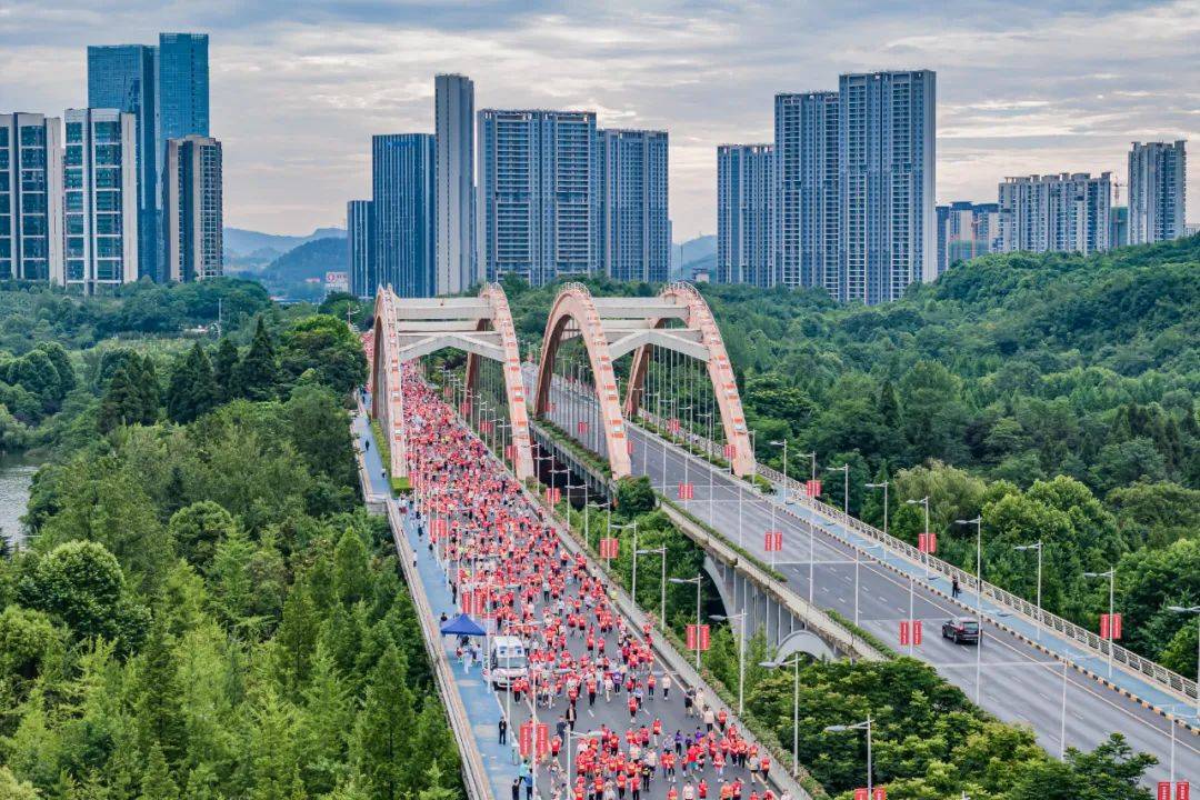 2024贵阳马拉松赛新闻发布会召开!亮点纷呈!_赛事_服务_贵马
