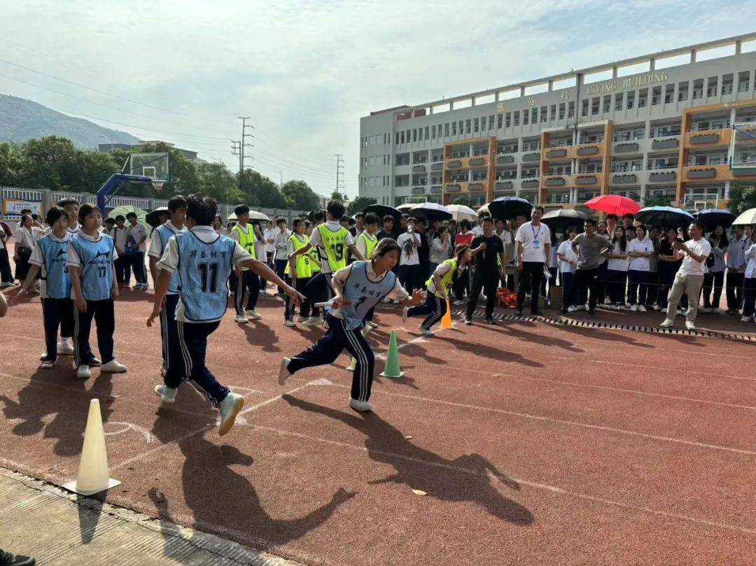 上高县田心中学图片