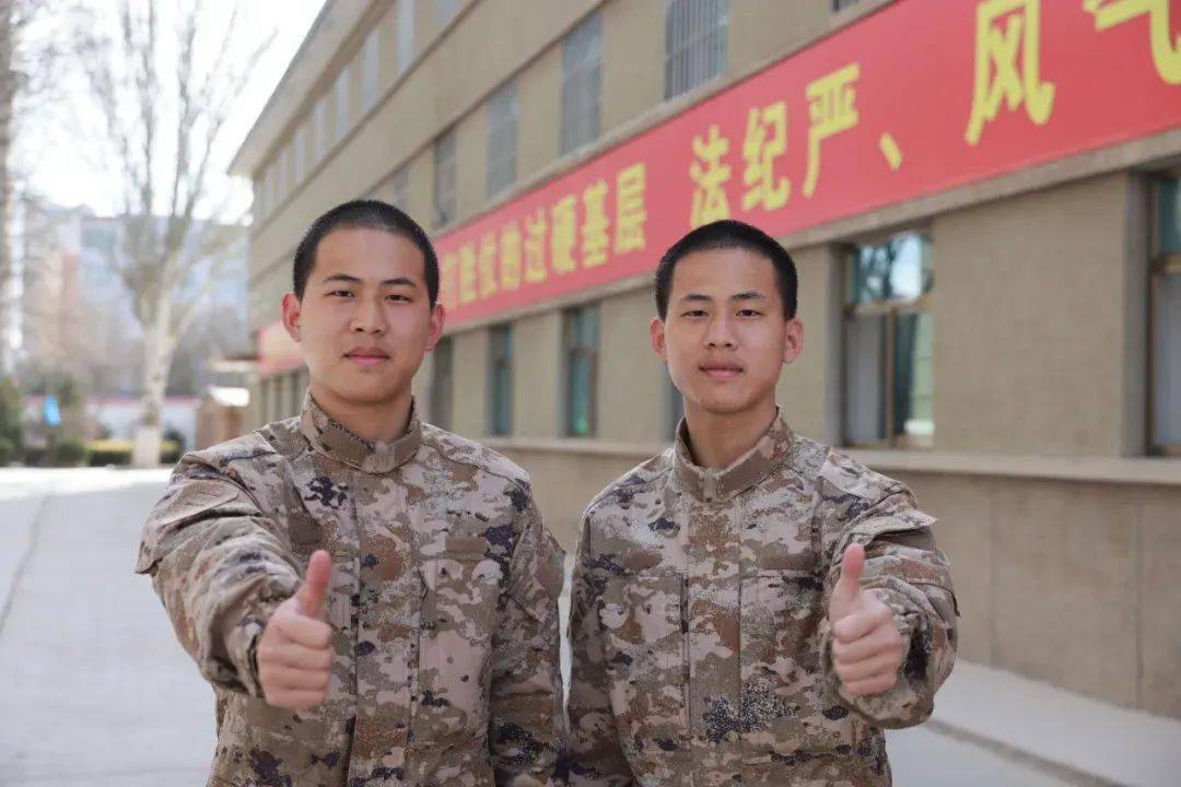 16年前被救助的孩子,穿上了军装!