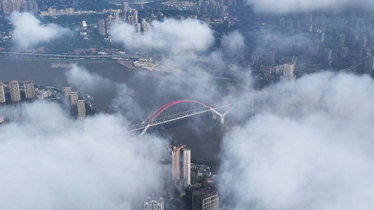 图片新闻|主城再现云雾美景