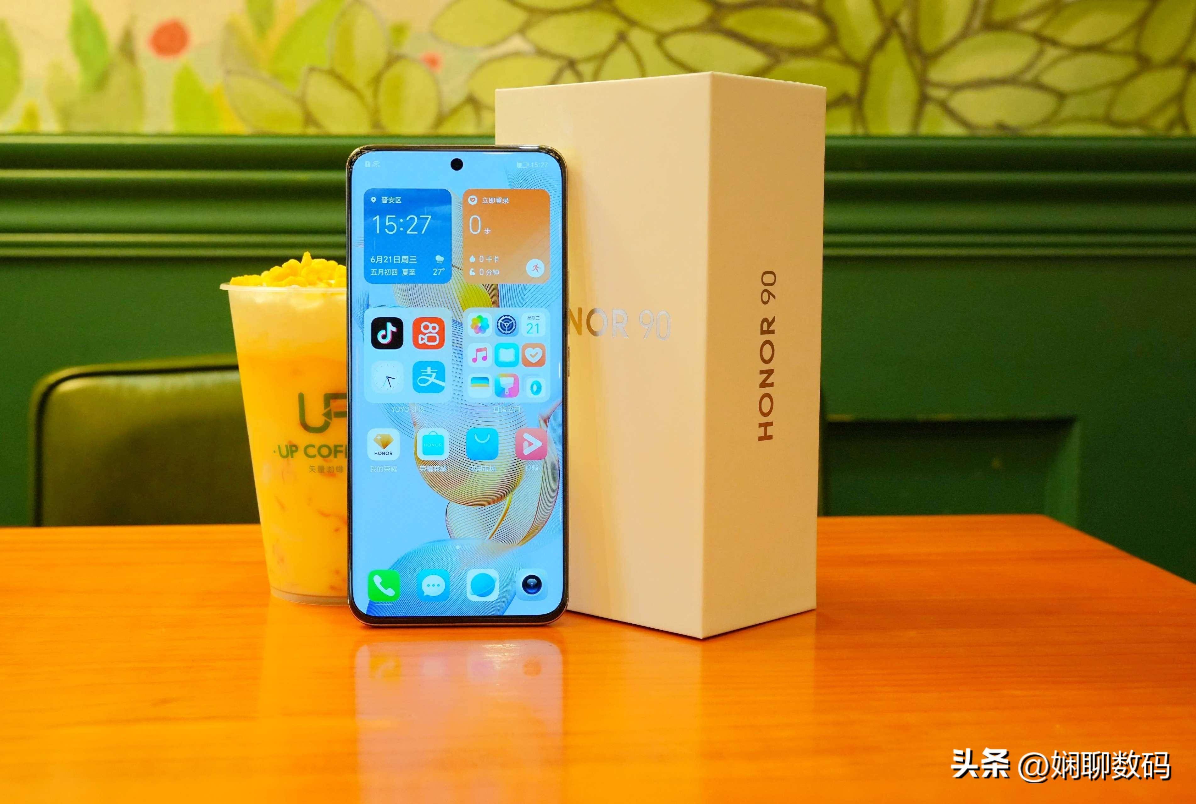 荣耀90彻底清仓,骁龙7g1 四曲面屏 二亿像素,其实现在也很香?