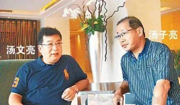 公公是香港第一任潮州首富,丈夫是银行家,这位潮汕媳妇把自己活成豪门