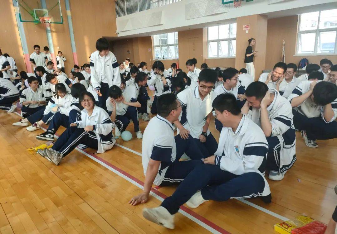 第二届思政文化节 | 劈波斩浪向未来,戮力同心赢高