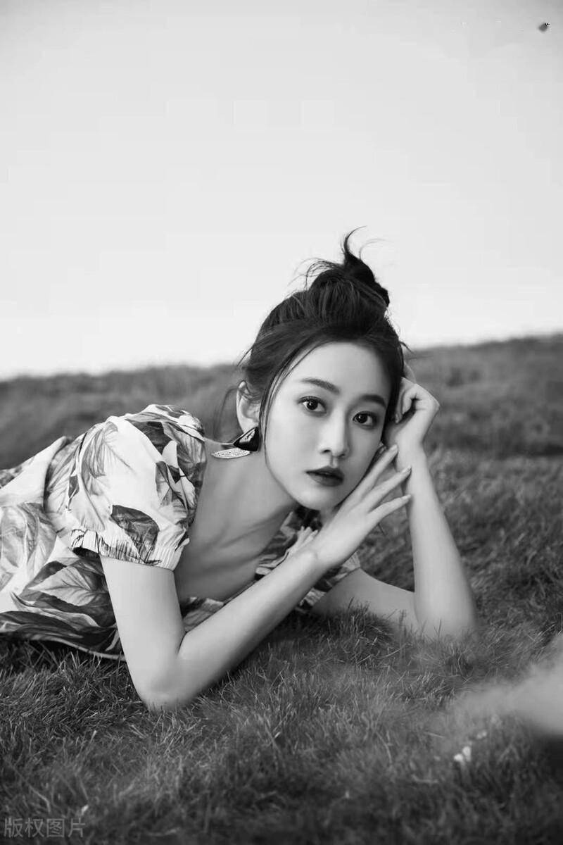 刘美含这身材,这才是尤物啊!