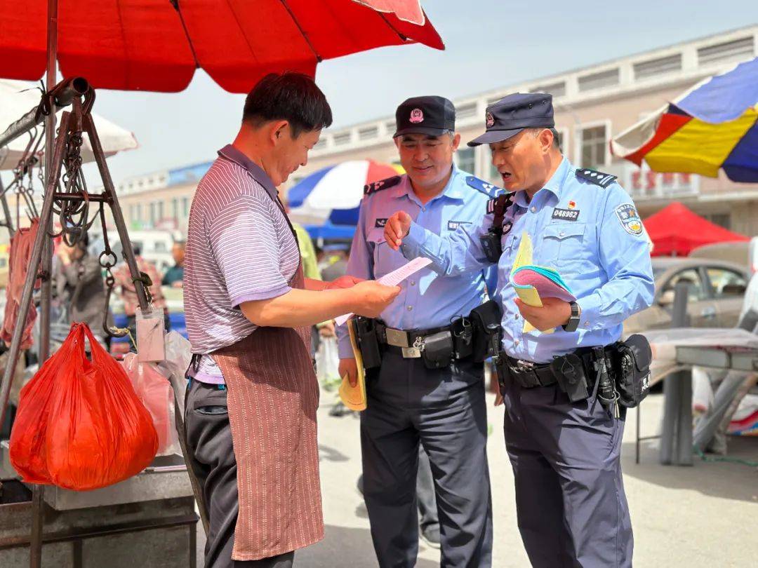 龙口市公安局将持续加大对不文明养犬行为的执法力度,全力规范养犬