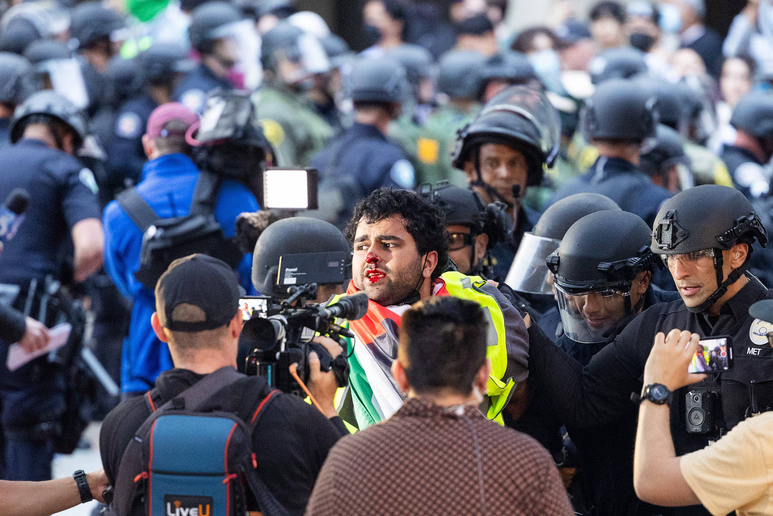 早安·世界|南非请求制止以色列加沙军事行动,以军空袭持续