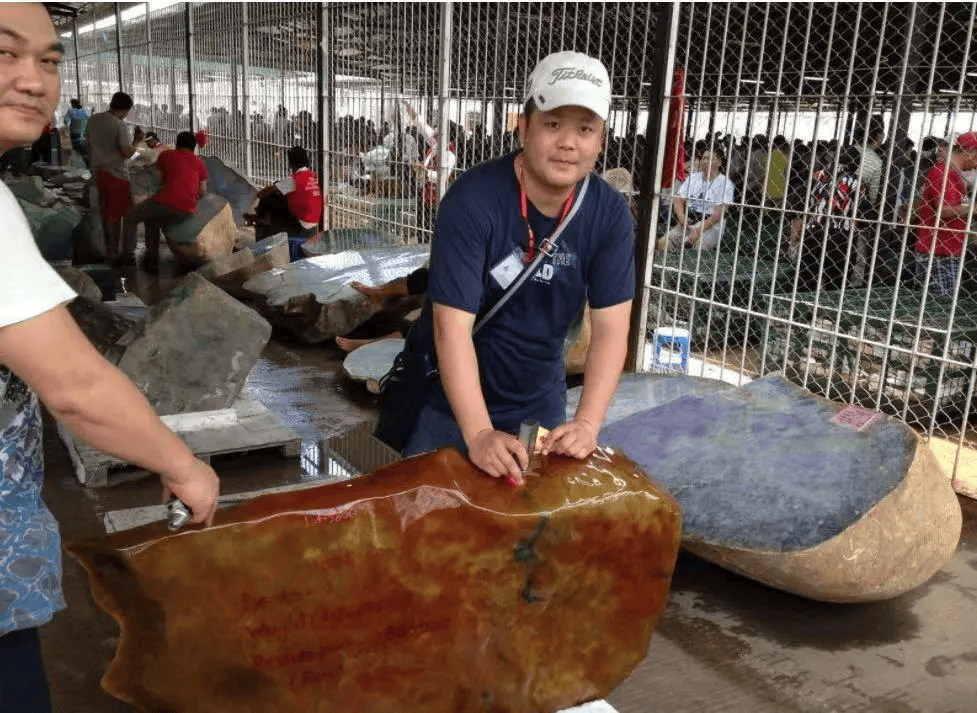 缅甸进口翡翠原石关税图片