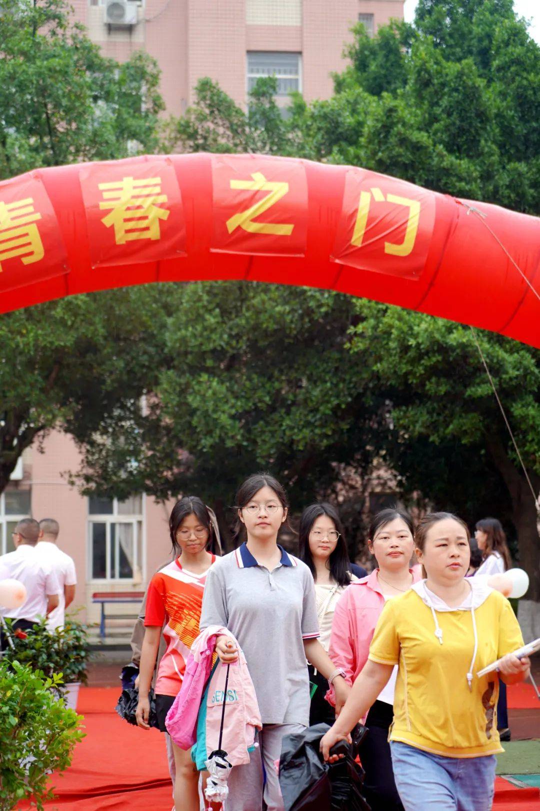 实校十四岁"青春仪式",创造学子的"独家记忆"!