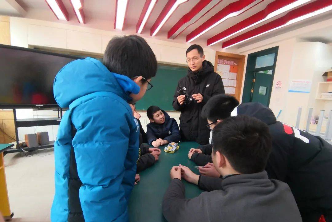 "飞"向梦想 "驰"出水平