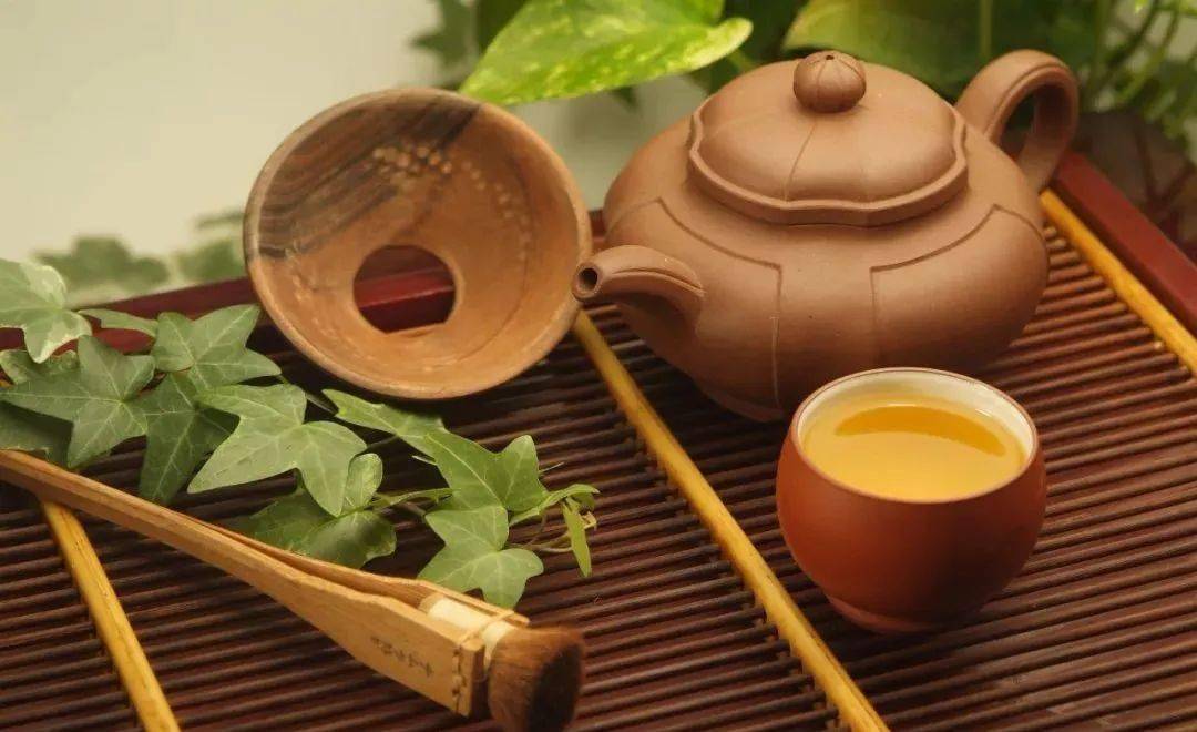 在一盏茶里