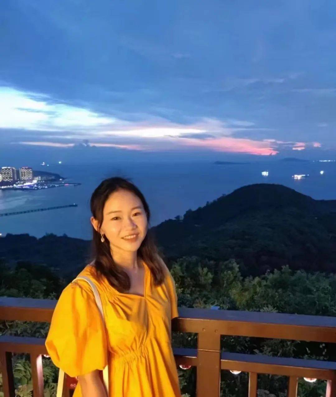 【兰州相亲】活泼开朗的95年小美女,本科学历,文员,事业编,有车,想要