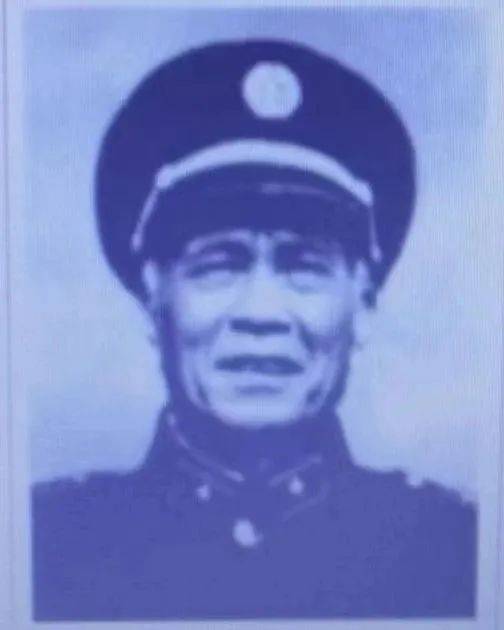 陈昌奉对龙冈的贡献与失误(文/冯都)