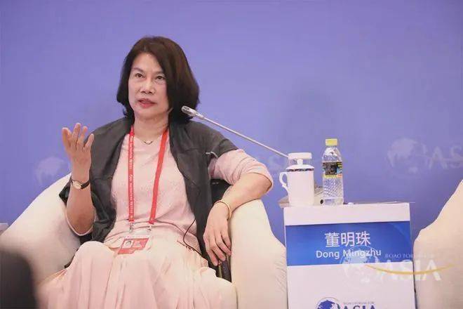 失了"孟羽童",又要"董宇辉",董明珠在执着什么?