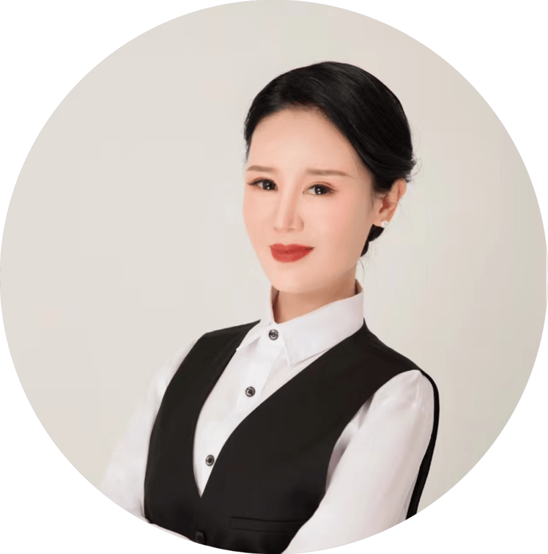 谢静副校长,语文教师北京大学学士,中国政法大学硕士,注册国际心理