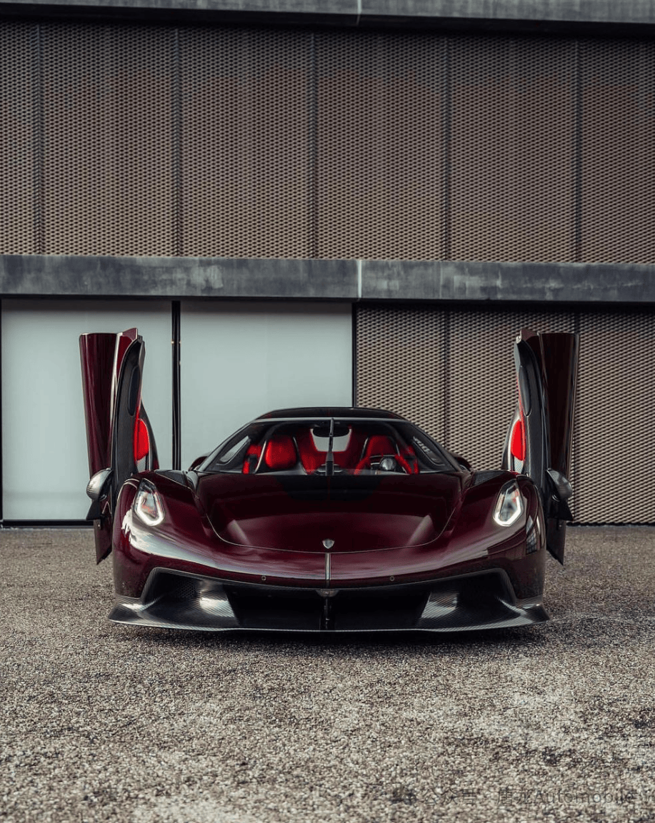 【名车鉴赏】koenigsegg jesko absolut:红色碳纤维之美