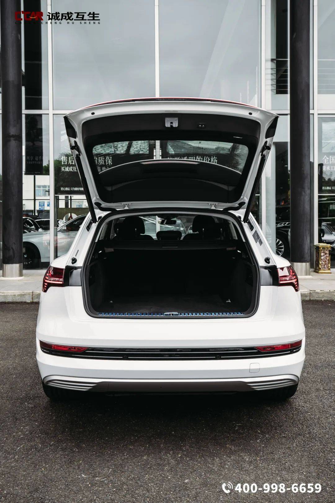 【奥迪e-tron(进口) 55quattro 技术型】