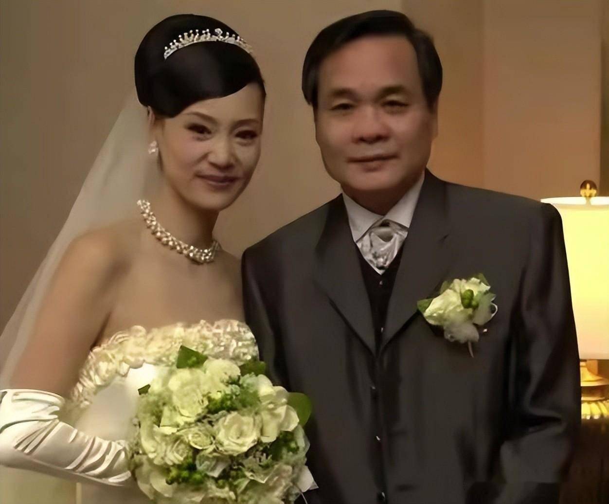 刘雪华,嫁大13岁二婚编剧,今64岁无儿无女太凄凉_邓育昆_刘德凯_时候