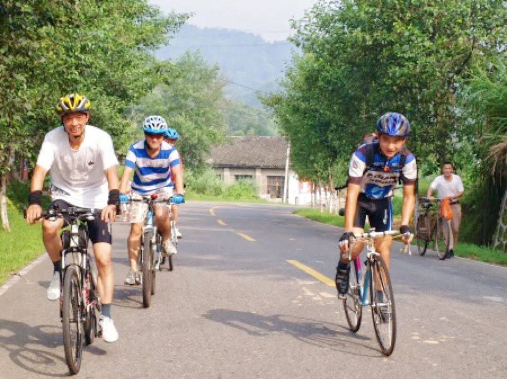 一觉醒来,居然进入了"黏土世界"!