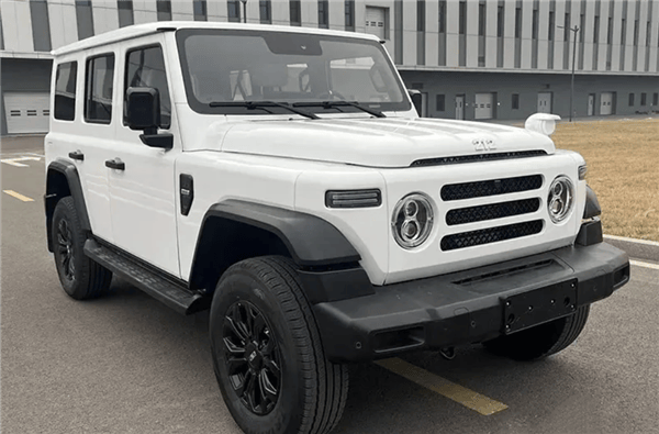 国产硬派越野开山鼻祖!北汽制造新212官宣:6月6日发布